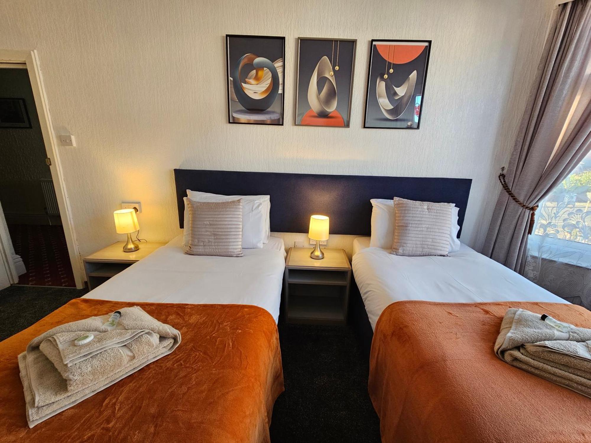 Collingwood Hotel Blackpool Bagian luar foto