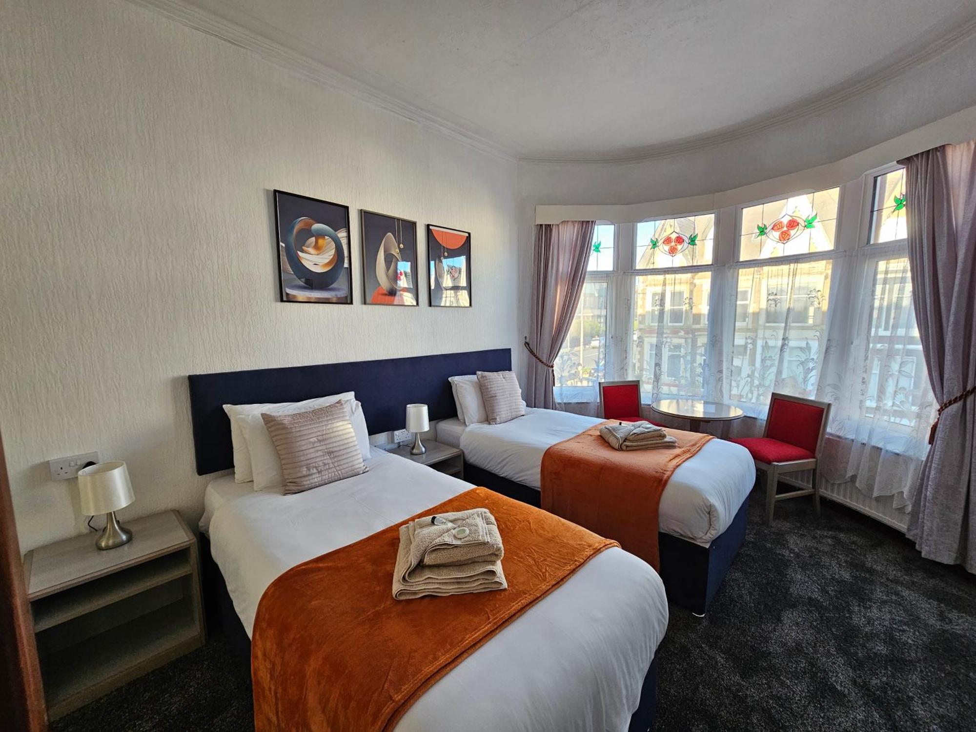 Collingwood Hotel Blackpool Bagian luar foto