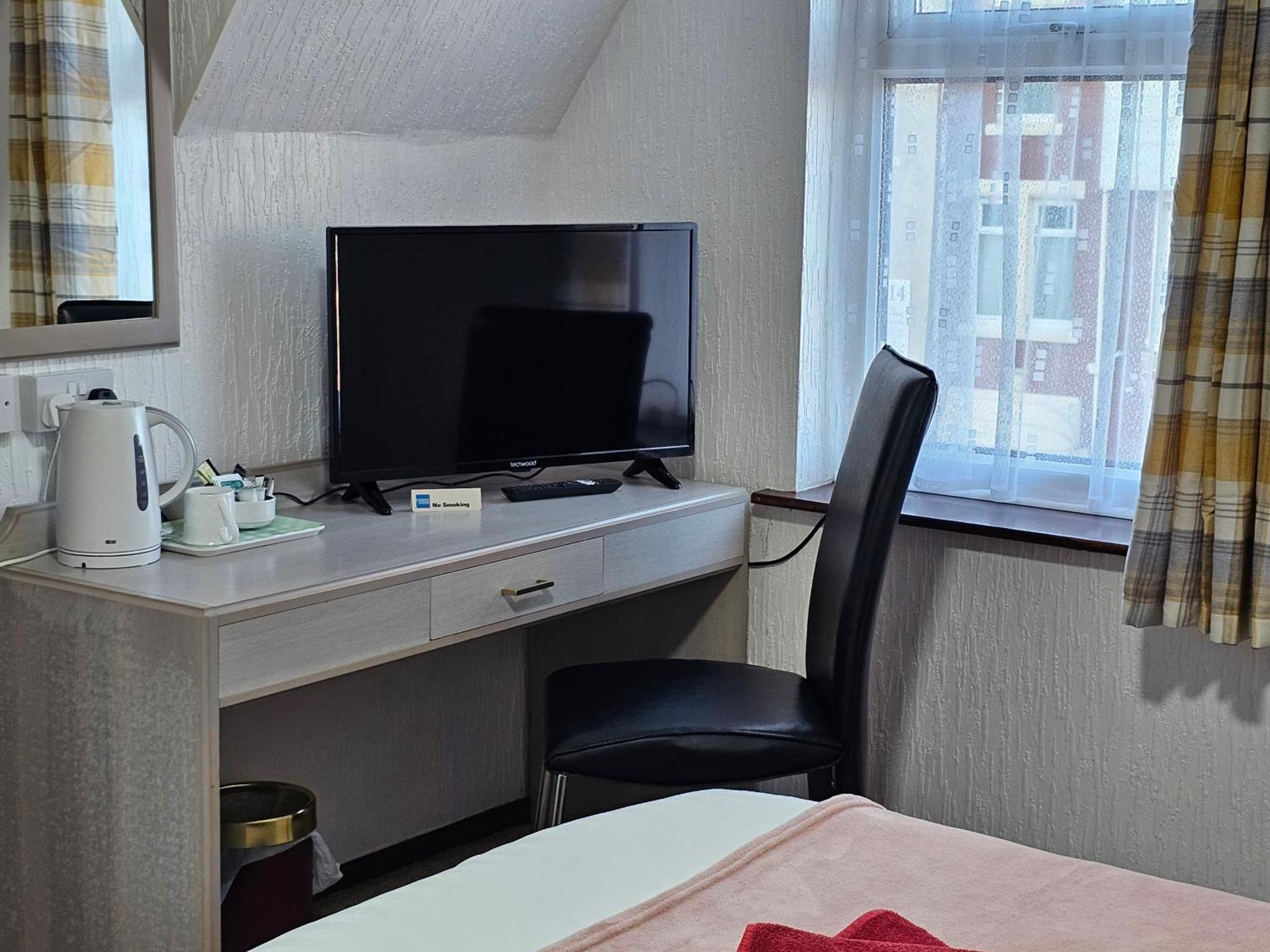 Collingwood Hotel Blackpool Bagian luar foto