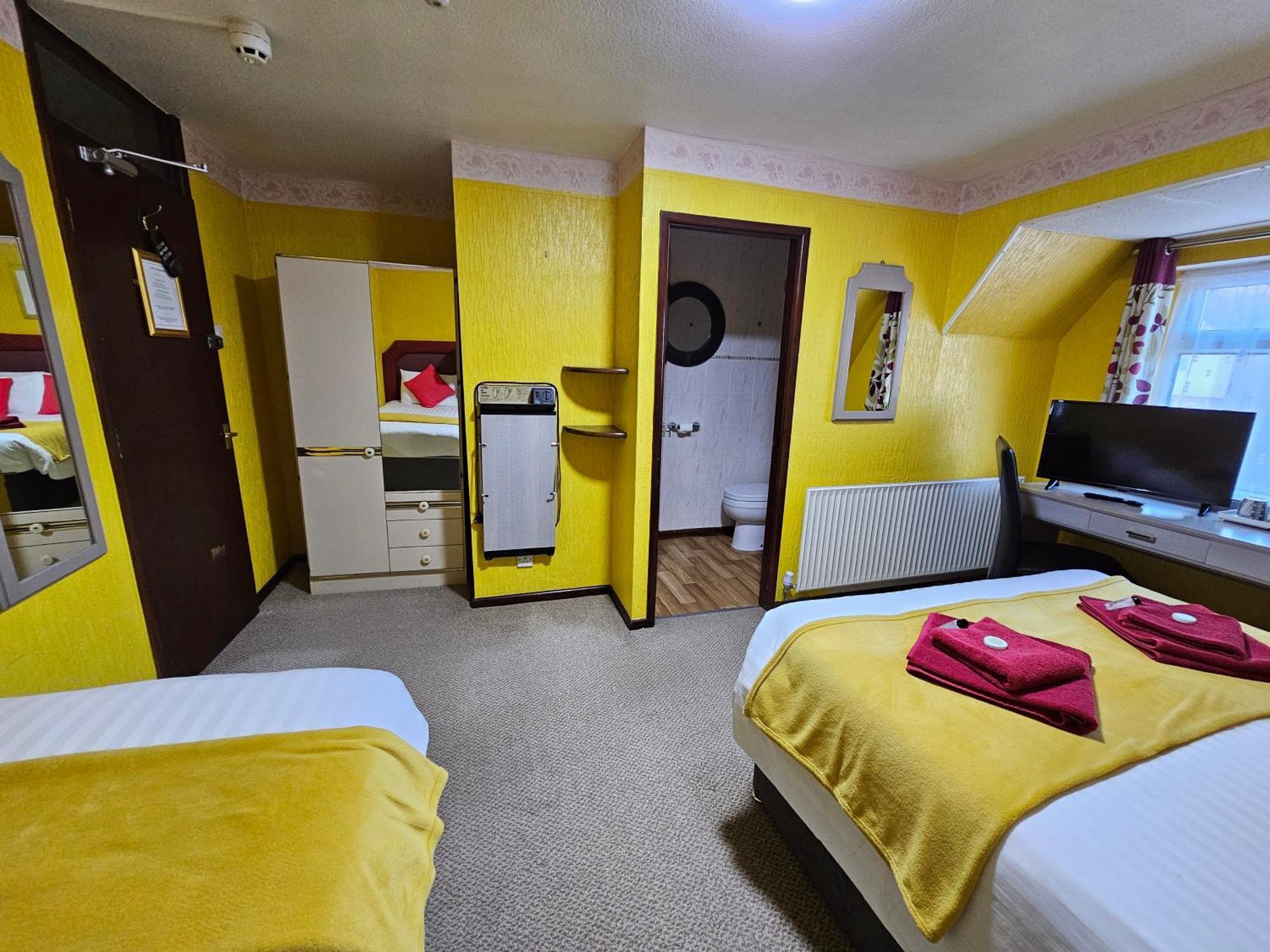 Collingwood Hotel Blackpool Bagian luar foto