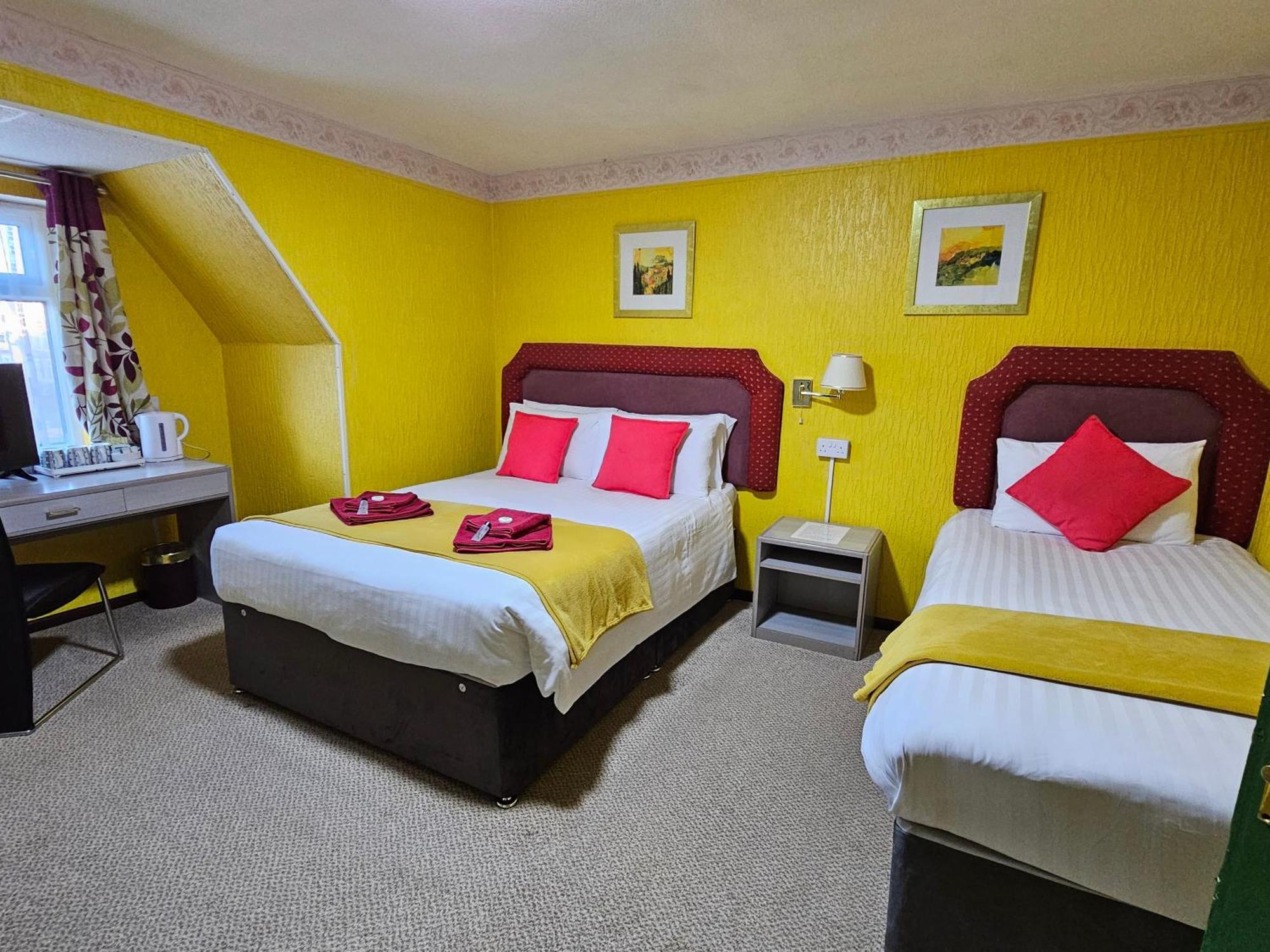 Collingwood Hotel Blackpool Bagian luar foto